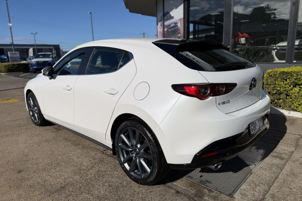 2026 MY25 Mazda 3 BP Series G20 Evolve Hatch Image 3