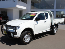 Mitsubishi Triton GLX MN 