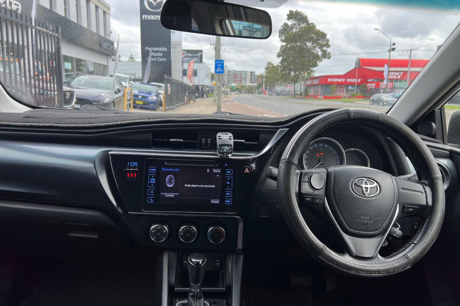 2017 Toyota Corolla ZRE182R Ascent Sport Hatch Image 12