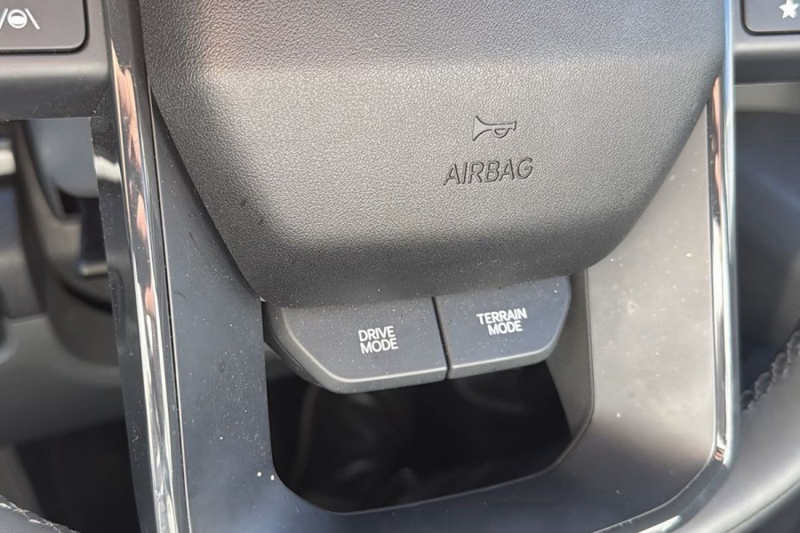 2025 MY26 Kia Tasman TK SX Ute Image 20