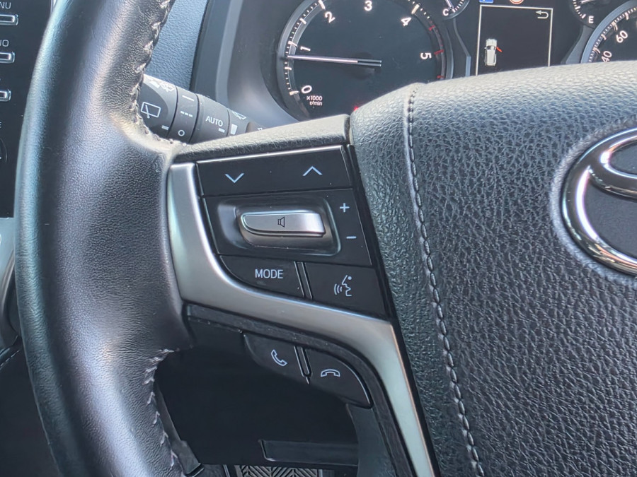 2020 Toyota LandCruiser Prado GDJ150R VX SUV Image 25