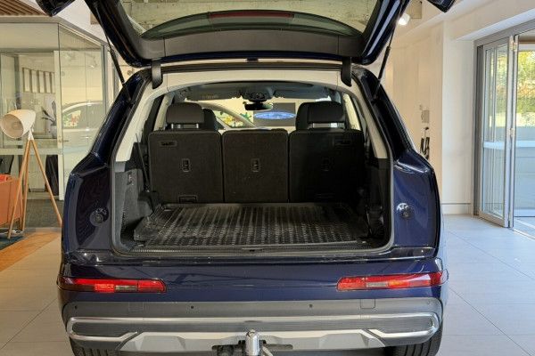 2022 Audi Q7 4M 45 TDI SUV Image 7