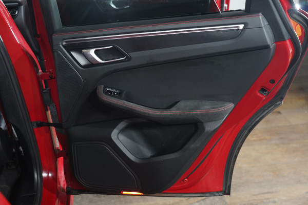 2021 Porsche Macan GTS SUV Image 33