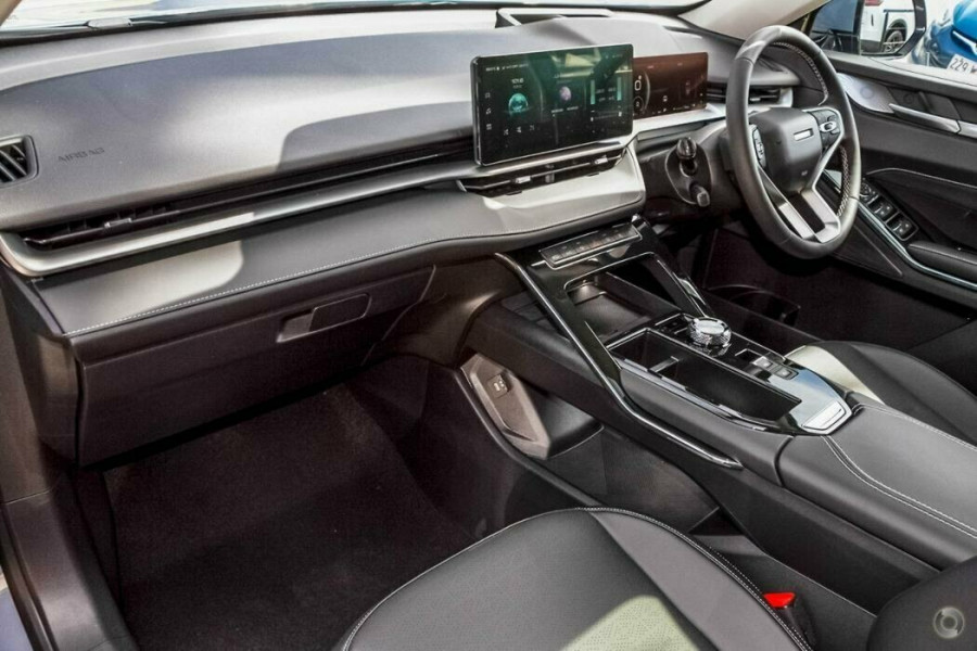 2025 GWM Haval H6 B01 Ultra Hybrid SUV Image 6
