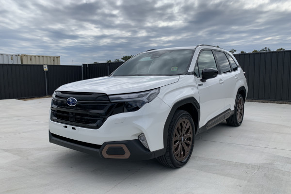2025 MY26 Subaru Forester S6 Hybrid Sport SUV Image 3