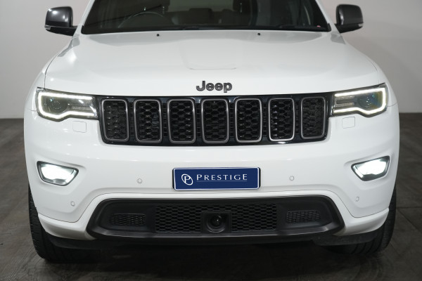 2021 Jeep Grand Cherokee Cherokee 80th Anniversary Special Edtn SUV Image 3