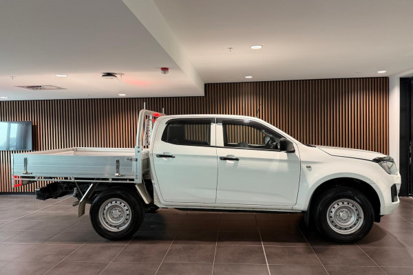 2025 MY25.5 Isuzu D-MAX RG SX High Ride Cab Chassis Image 5