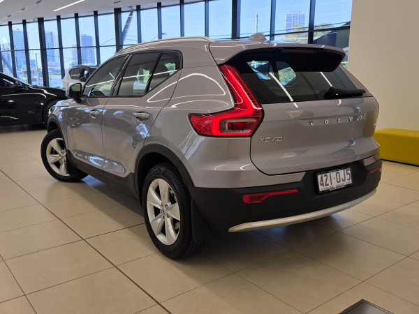 2025 MY26 Volvo XC40 XZ Plus B4 SUV image 2