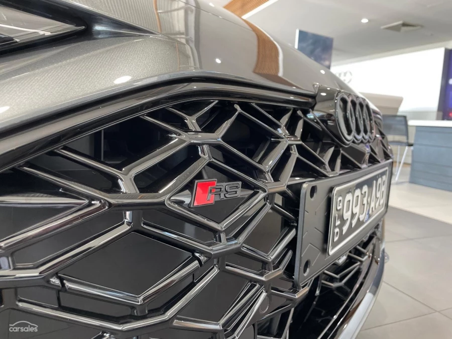 2026 Audi RS 5 Sedan Image 14