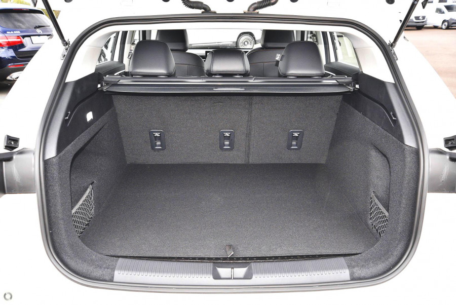 2025 MY24.5 MG HS AS33 Excite SUV Image 8