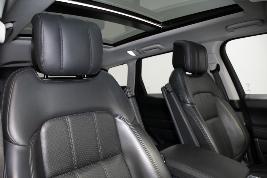 2018 Land Rover Range Rover Sport SDV6 HSE Dynamic SUV Image 4