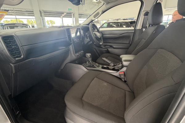 2026 MY26.5 Ford Ranger P703 Black Edition Ute Image 16