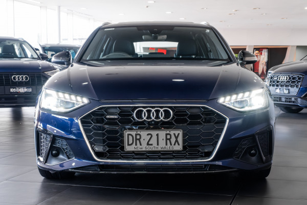 2024 Audi A4 B9 45 TFSI S Line Wagon image 4