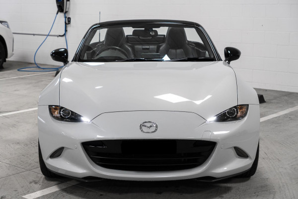2015 Mazda MX-5 ND GT Convertible image 3