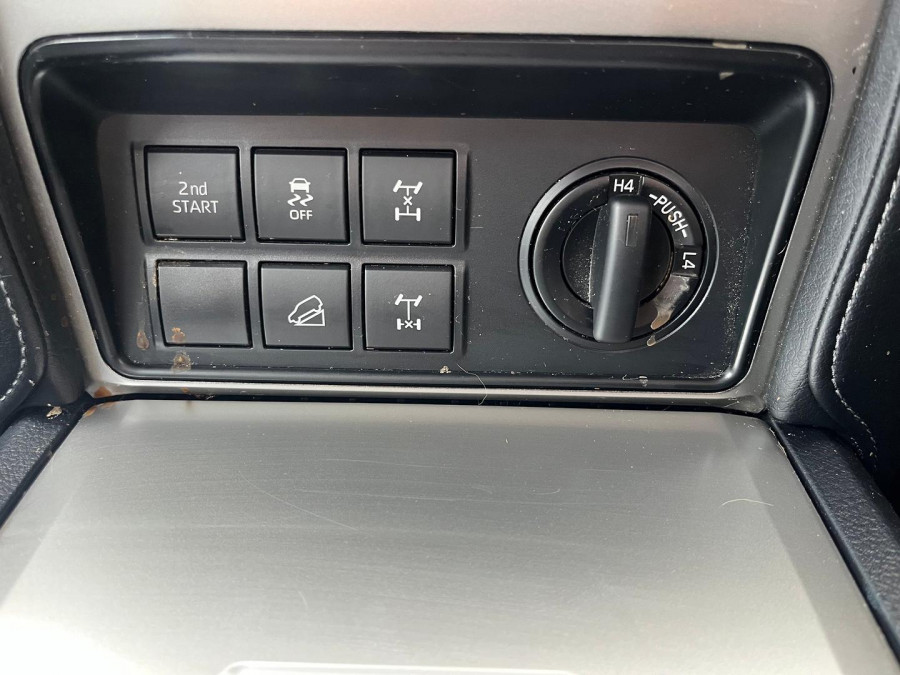 2021 Toyota LandCruiser Prado GDJ150R VX SUV Image 32