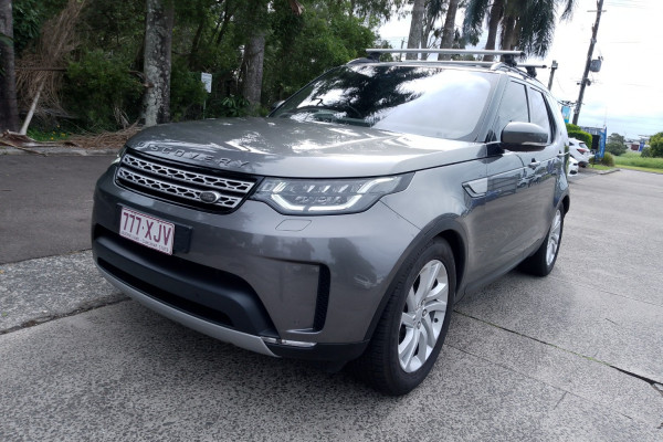 2017 Land Rover Discovery Series 5 HSE SUV