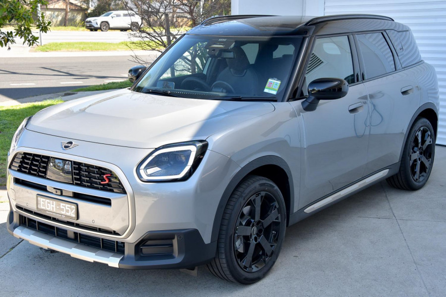 2025 MINI Countryman U25 S Favoured SUV