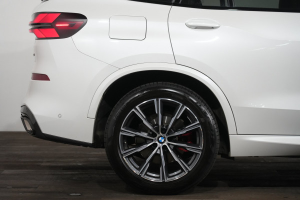 2024 BMW X5 xDrive40i M Sport SUV