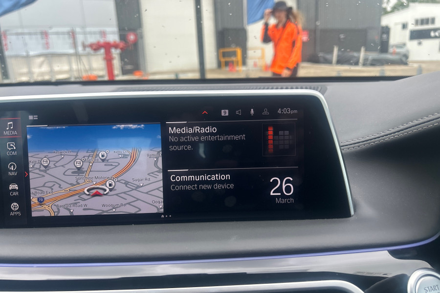 2021 BMW 7 Series G11 LCI Turbo 740i Sedan Image 27