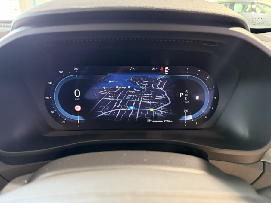 2025 MY26 Volvo XC40 XZ Plus B4 SUV Image 15