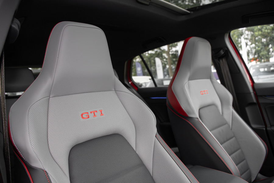 2026 Volkswagen Golf 8.5 GTI Hatch Image 9