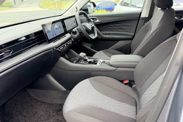 2026 MG HS Vibe SUV Image 8