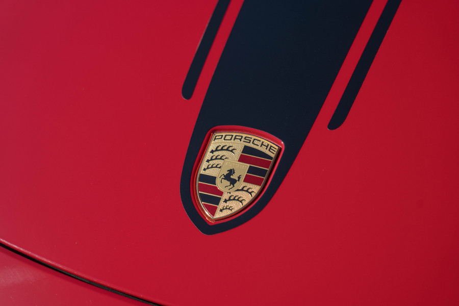2024 Porsche 718 Cayman Coupe Image 4