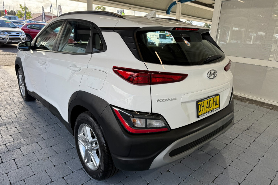 2023 Hyundai KONA OS.V4 N SUV Image 9