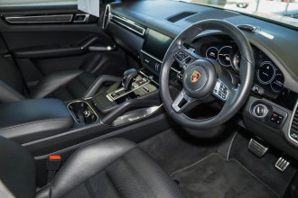 2018 Porsche Cayenne 9YA MY19 Turbo Suv