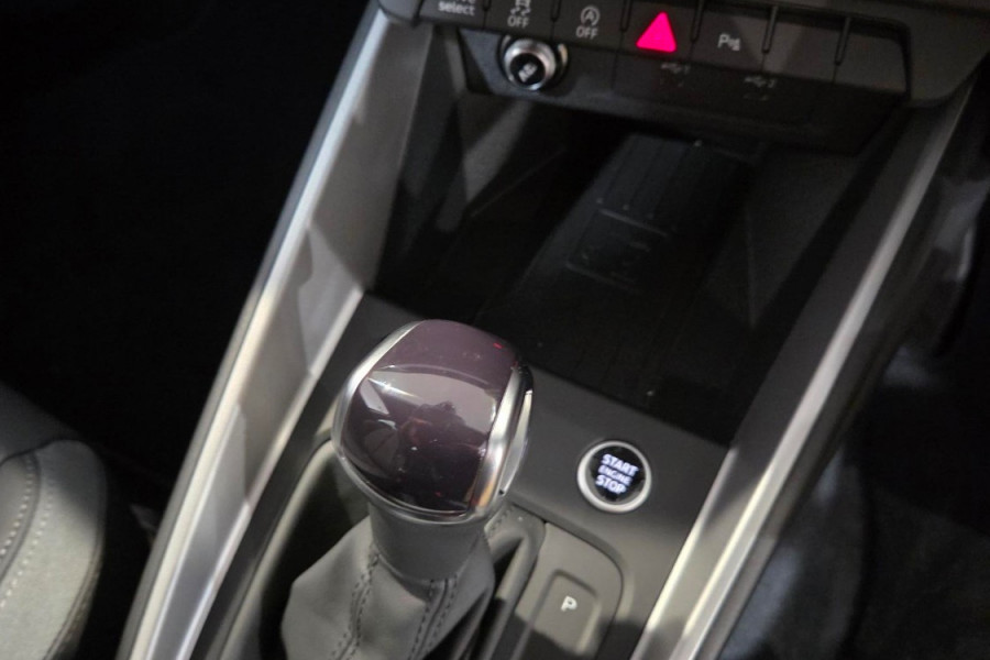 2025 Audi A1 GB 40 TFSI S line Hatch