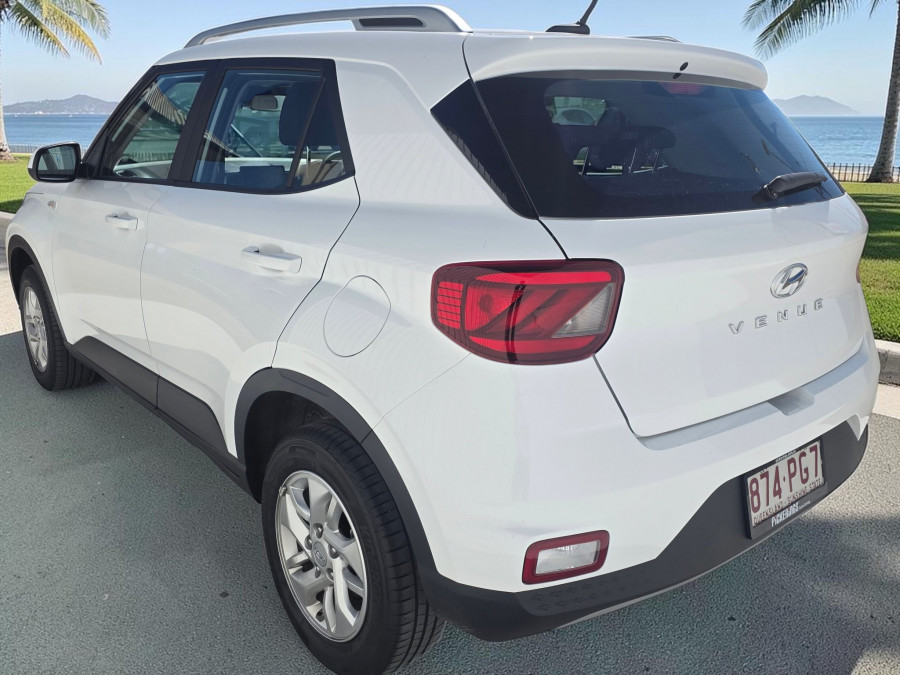 2025 Hyundai Venue QX.V5  SUV Image 5