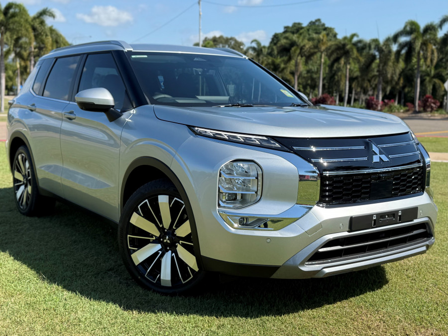 2025 Mitsubishi Outlander ZM Aspire SUV Image 1