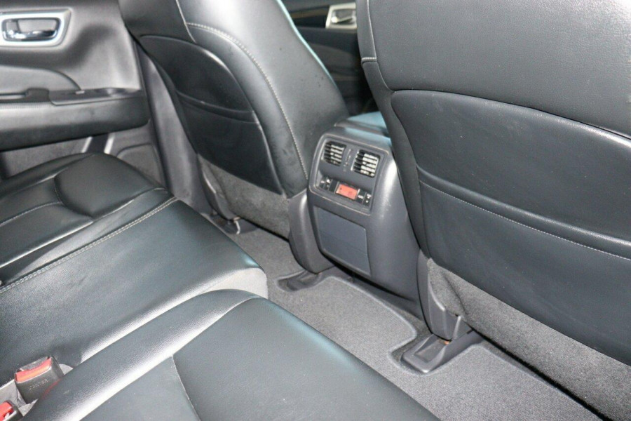 2016 Nissan Pathfinder R52 ST-L SUV Image 22