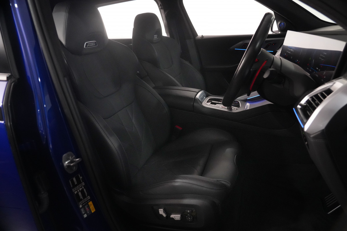2023 BMW XM V8 Hybrid SUV