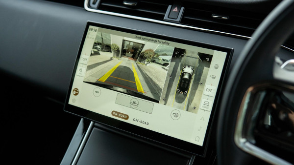 2024 Land Rover Range Rover Evoque L551 HSE SUV image 13