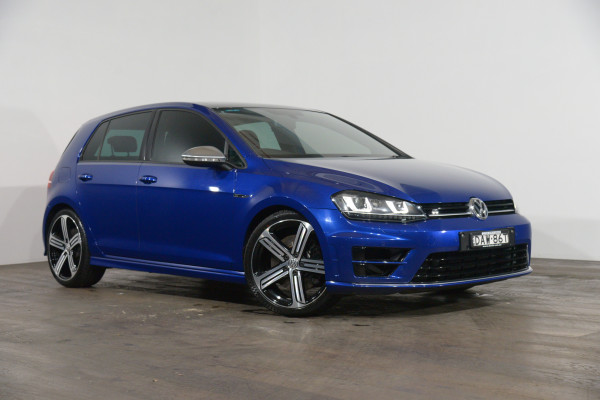 Volkswagen Golf R Volkswagen Golf R Auto