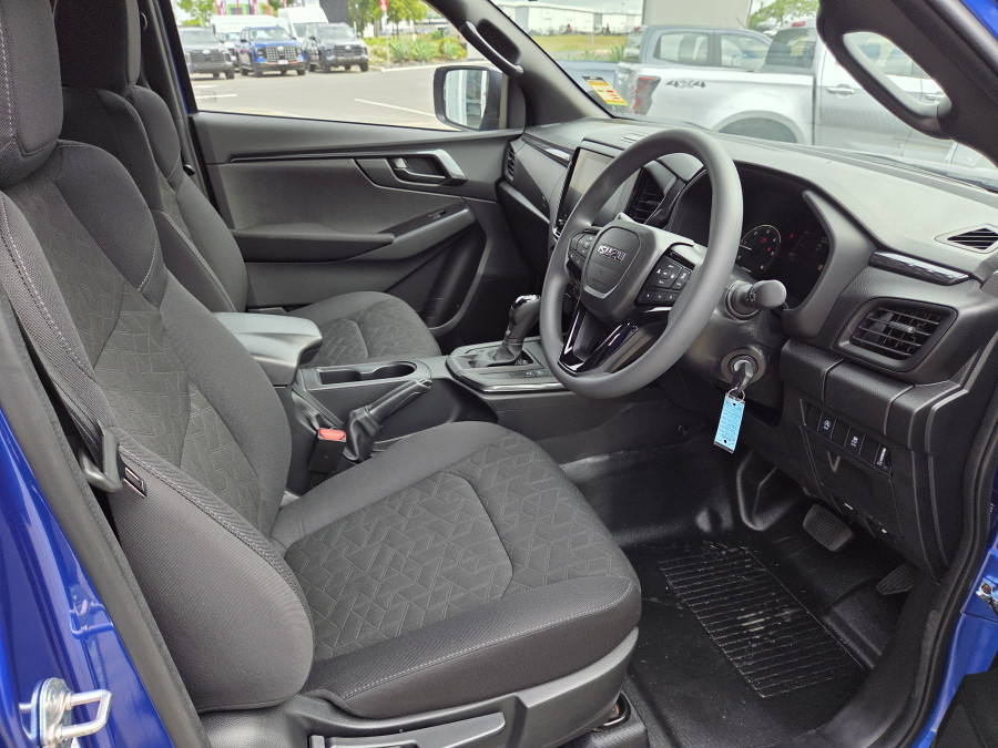2026 Isuzu D-MAX RG X-RIDER Ute Image 9