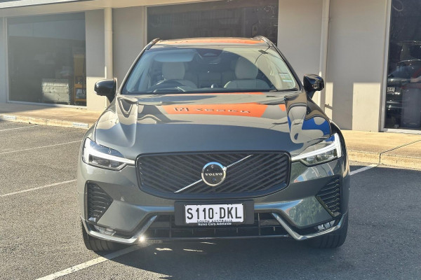 2025 MY26 Volvo XC60 UZ Ultra B5 Dark SUV Image 2