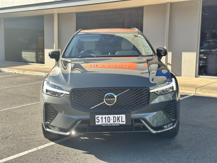2025 MY26 Volvo XC60 UZ Ultra B5 Dark SUV Image 2