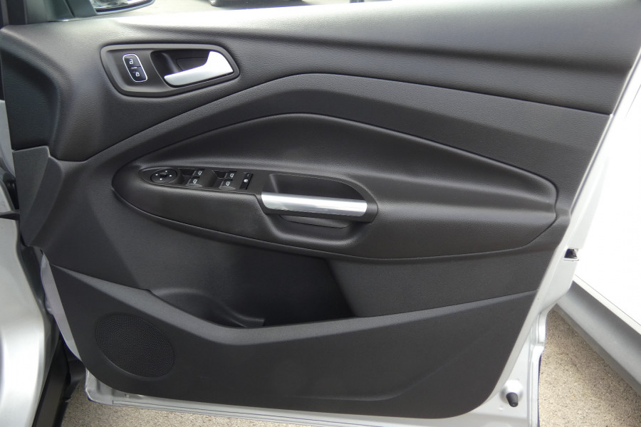 2017 Ford Escape ZG TREND FWD SUV Image 18