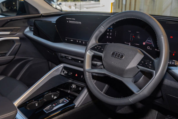 2025 Audi Q5 GU TFSI 150kW SUV image 7