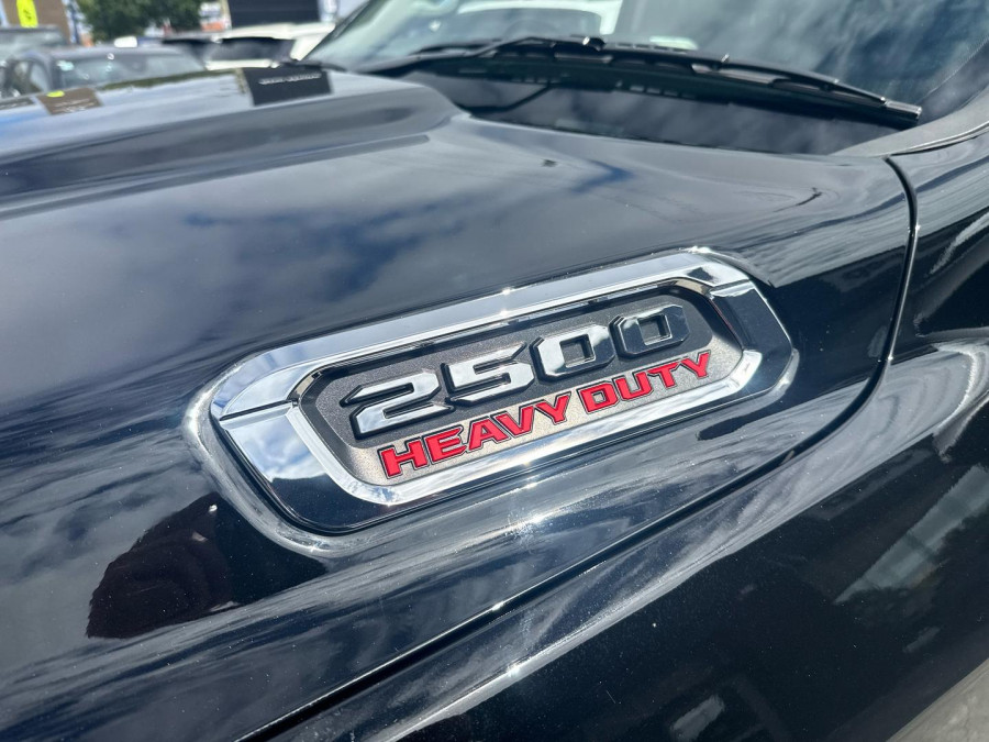 2022 Ram 2500 DJ Laramie Ute Image 6