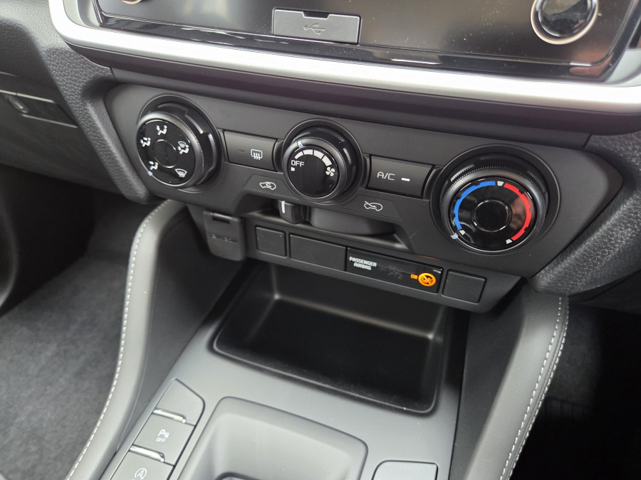 2026 Isuzu MU-X RJ LS-M SUV Image 16