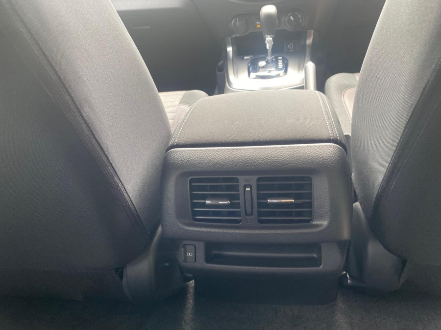 2025 Nissan Navara D23 ST Ute Image 22