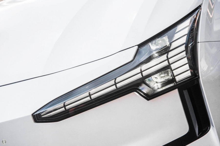 2026 Volvo EX30  Single Motor Extended Range Plus SUV Image 13