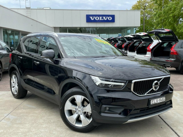 2018 MY19 Volvo XC40 536 MY19 T4 Momentum (FWD) Suv