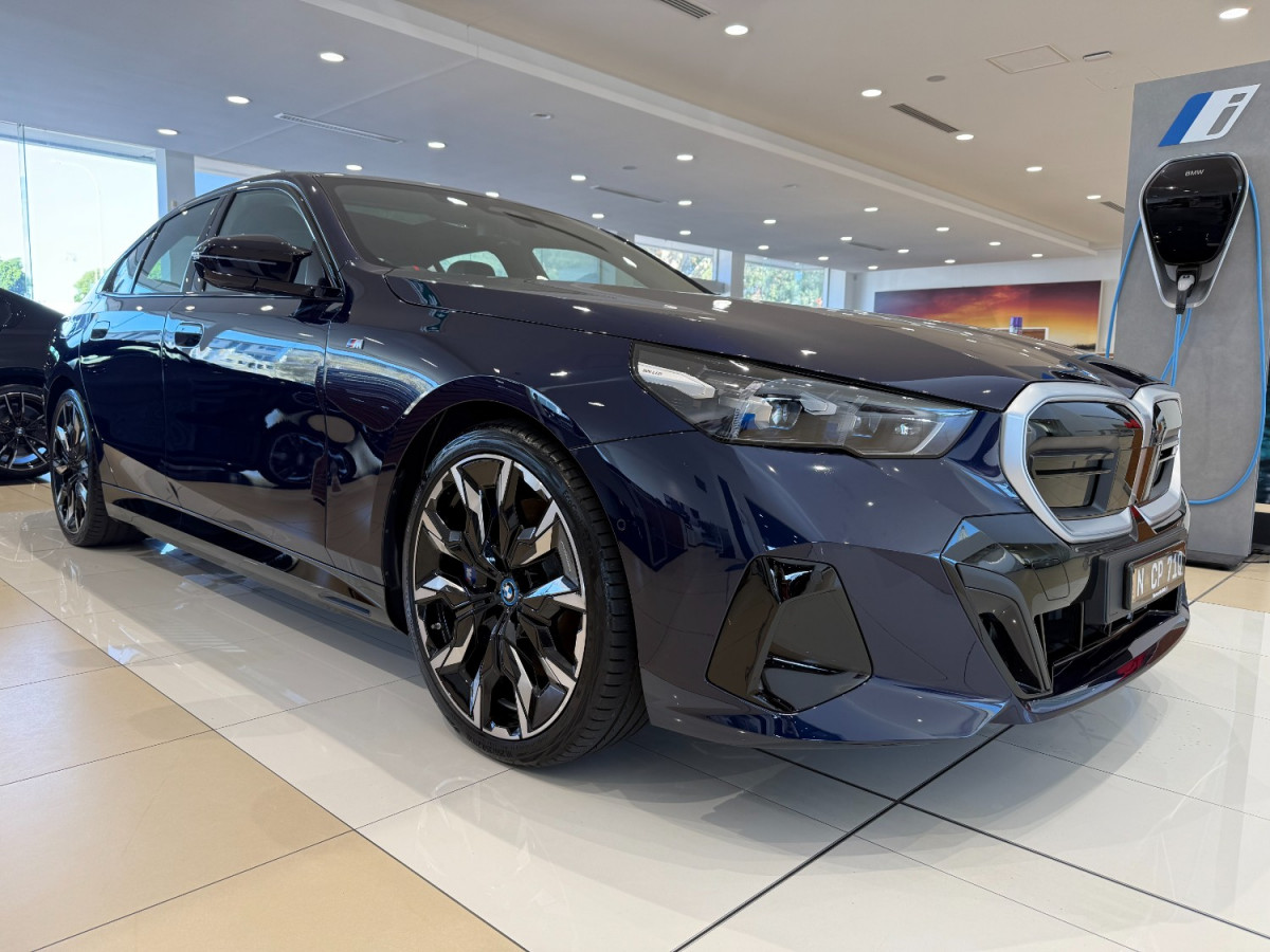 Demo 2023 BMW i5 Sedan M60 xDrive #510982 Newcastle BMW | Klosters