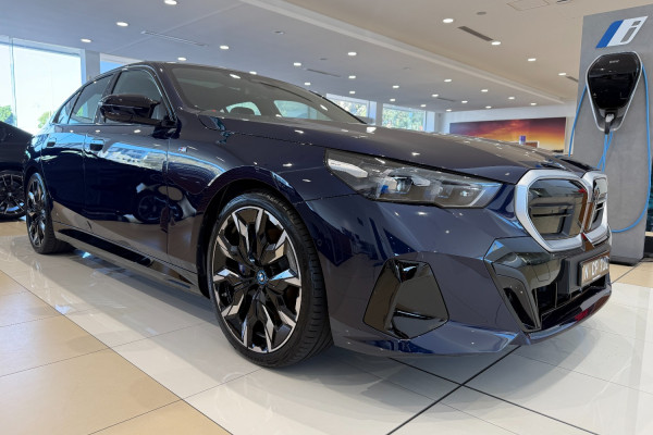 2023 BMW i5 Sedan G60  M60 xDrive Sedan
