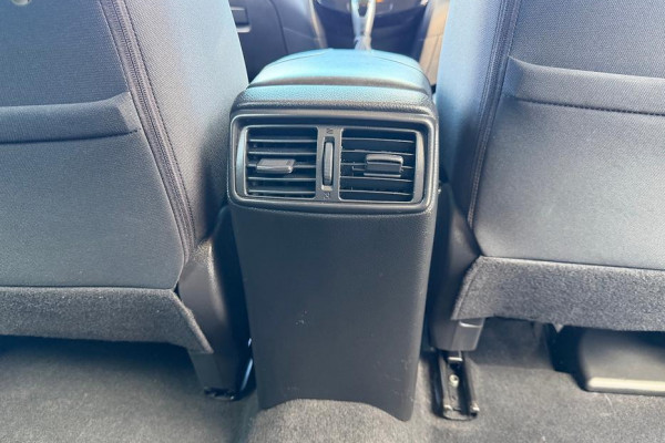 2018 Nissan X-Trail T32 Series II ST SUV Image 11