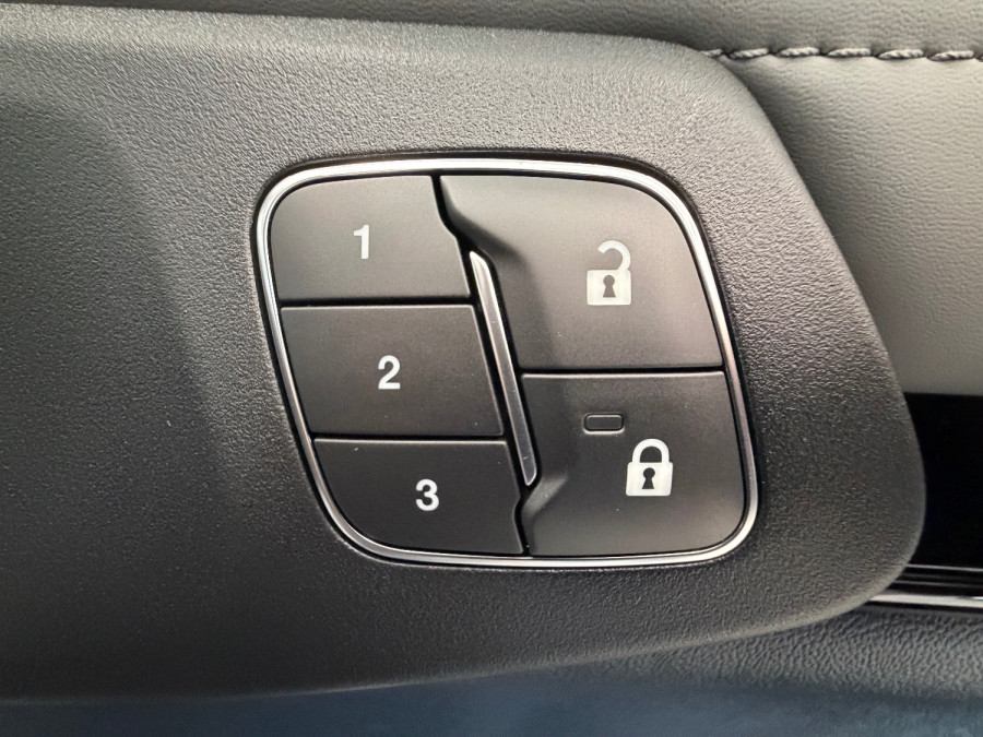 2026 MY26.5 Ford Everest UB Sport SUV Image 24